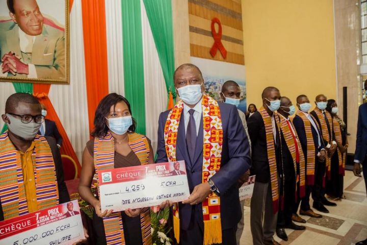 Prix Alassane Ouattara du jeune entrepreneur : 260 jeunes installés, 800 emplois créés de 2014 à 2019