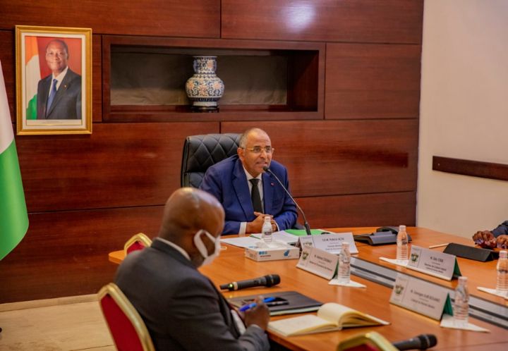 Economie : la digitalisation, une préoccupation majeure pour renforcer l’économie ivoirienne, indique le Premier Ministre Patrick Achi