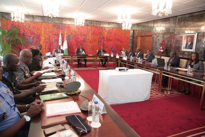 Le gouvernement ivoirien accuse des proches de Gbagbo de tenter de déstabiliser le pays