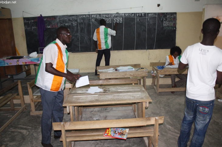 Accréditations: le communiqué de la CEI du 15 Février 2012