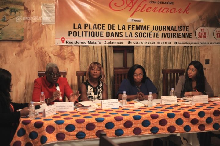 Medias : le Salon des jeunes Femmes Journalistes (SFJ) initie un débat sur la place de la femme journaliste politique en Côte d’Ivoire