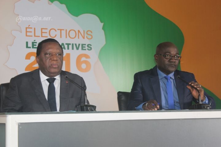 Législatives ivoiriennes: la coalition présidentielle obtient la majorité absolue avec 167 sièges sur 254 (commission électorale)