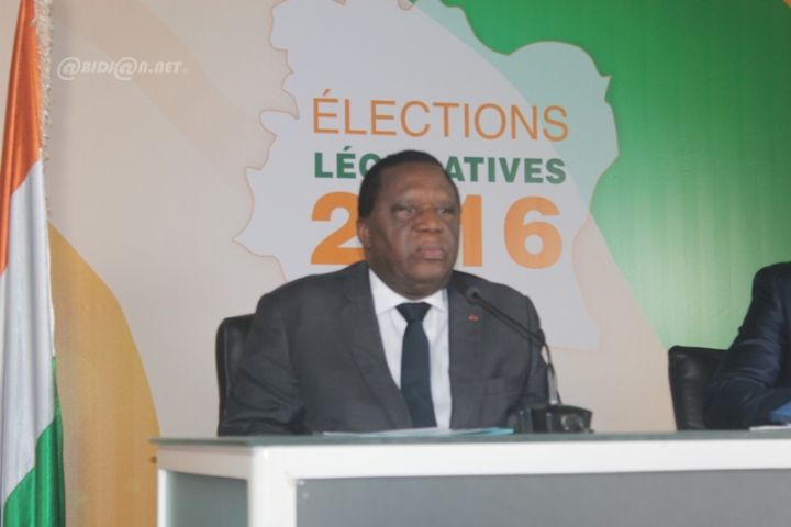 Législatives 2016 : forte majorité pour la coalition au pouvoir avec 167 sièges, percée des indépendants qui obtiennent 75 sièges