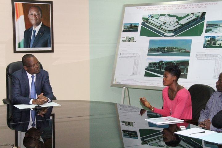 Athlétisme : Sport et étude à l’Université de Shanghai / Le ministre Lobognon offre une bourse à Coulibaly Kali