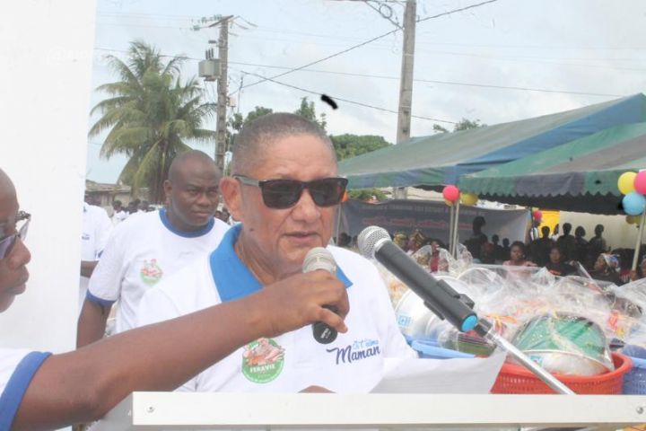 Municipales 2018 à Assinie : le candidat Pierre Magne en symbiose avec les populations d’Assouinde Terminale et Assouinde village