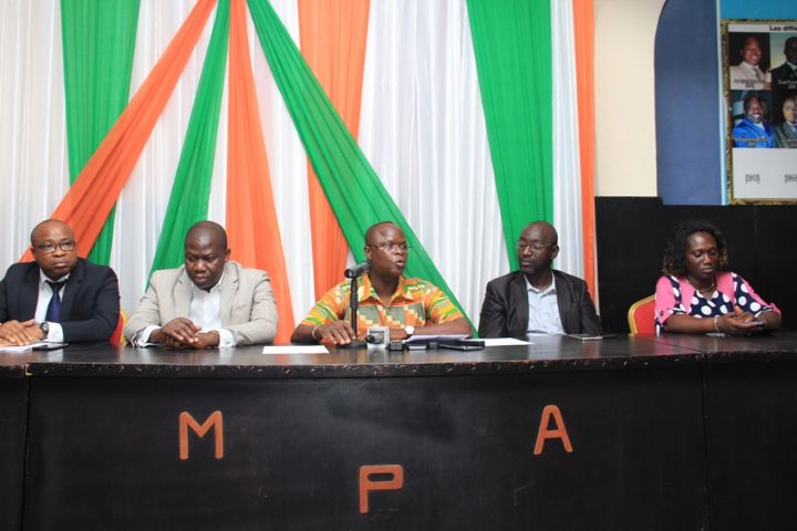 Côte d’Ivoire : retrait ’’momentané’’ du vote en plénière des 2 lois jumelles sur la presse