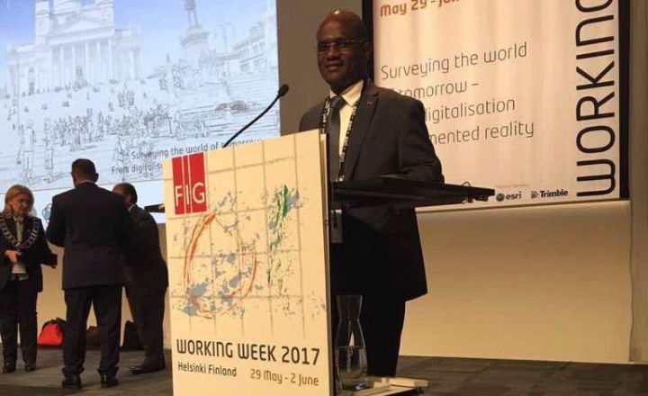 L’ordre des géomètres experts de Côte d’Ivoire adhère officiellement à la FIG