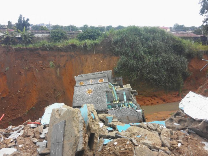 Yopougon/ Pluies diluviennes : le gouvernement aux cotés des familles sinistrées