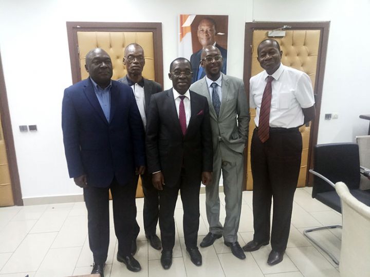 Après une rencontre avec le ministre Aka Aouélé : il n’y aura pas d’augmentation de tarifs de soins, rassurent les cliniques privées  et  syndicats de médecins