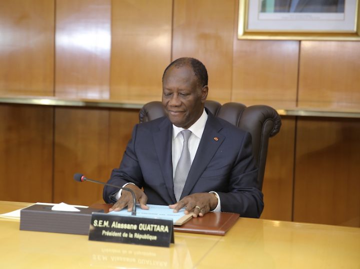 Ouattara ​accepte les revendications des mutins et leur demande de rentrer dans les casernes