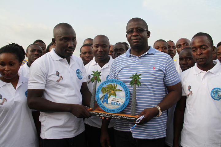 Développement d’Adiaké: L’amicale des élèves et étudiants du département apporte son soutien à Hien Sié