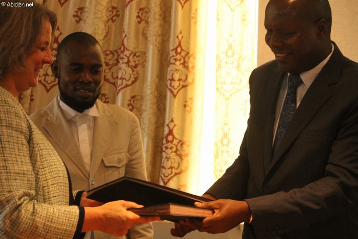 Le Gouvernement des Etats-Unis accroit son assistance à la Côte d’Ivoire