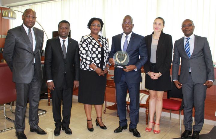 RH AWARDS : Le Trésor Public honoré, M. Jacques ASSAHORE, Manager social 2018