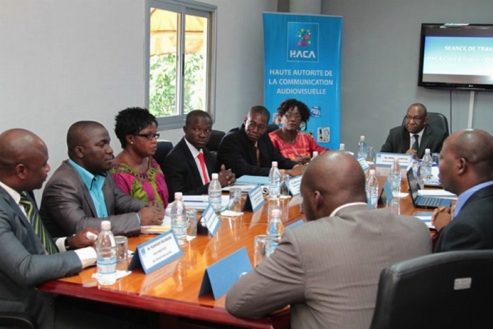 Médias/ Une délégation du Conseil supérieur de la communication (Csc) du Burkina Faso séjourne à Abidjan: la Haca et le Csc ont échangé leurs expériences