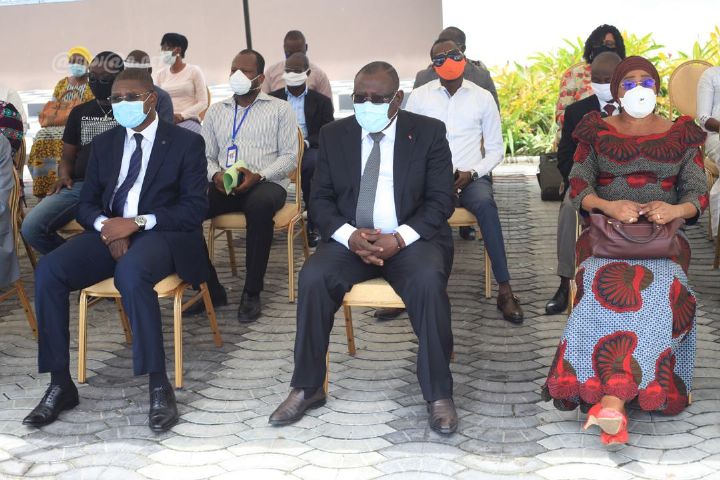 Covid-19: les populations de Koumassi reçoivent un dispositif sanitaire