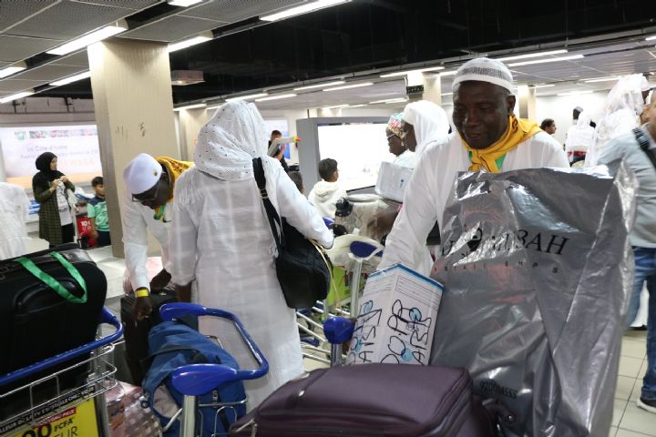 Hadj 2017 : Les premiers pèlerins de retour à Abidjan