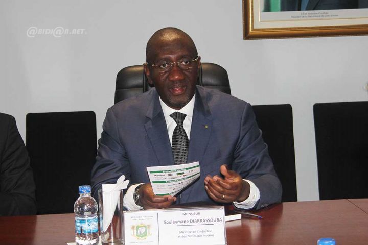 Secteur minier : Le Ministre Souleymane Diarrasouba rencontre le Groupement des Miniers