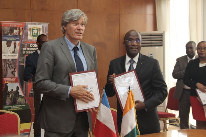 France: Deux accords signés à Yamoussoukro ce jeudi