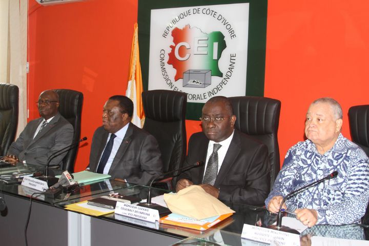 Opération de Révision de la Liste Electorale de 2015 : La CEI a remis la liste provisoire aux partis