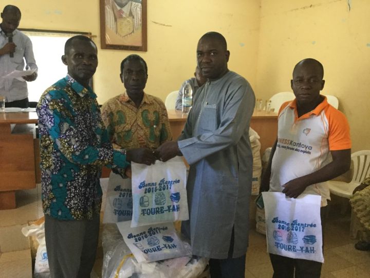 Développement rural/ Guezon-Bagohouo-Gbapleu: Mille kits scolaires et 50 broyeuses offerts aux populations