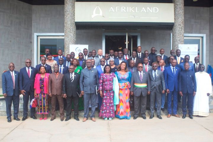 CNDHCI: En séminaire à Grand Bassam, les parlementaires invités à  s’approprier l’approche Droits l’homme