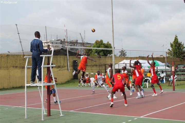 Volleyball / Coupe d’Afrique de la zone III (Finales hommes et dames) : La Côte d’Ivoire arrache un trophée au Burkina Faso