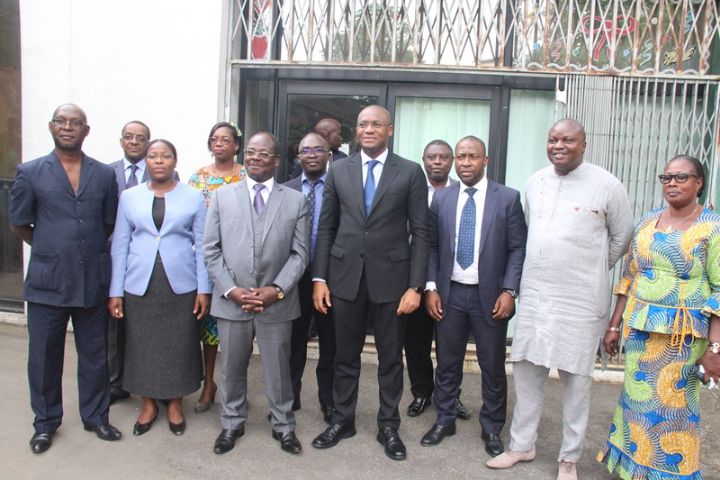 Le ministre de la communication et des Médias a visité le quotidien les rédactions et l’imprimerie du groupe de presse Fraternité Matin