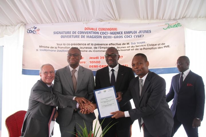 Emploi et Insertion Jeunes : l’AEJ et la CDCI signent une convention pour l’insertion de 413 jeunes