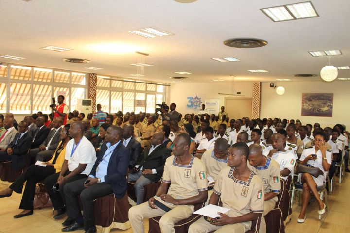 Journées Portes ouvertes de l’ARSTM, Bolloré Transport & Logistics récompense les meilleurs étudiants de l’année 2018