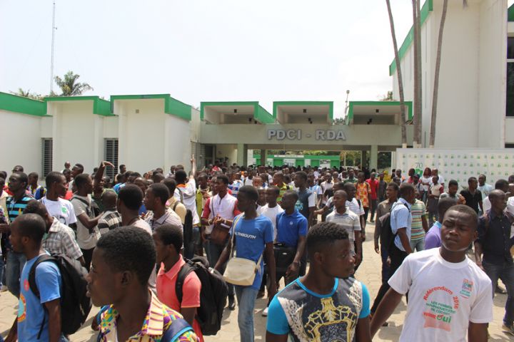 Parti unifié : Des jeunes du PDCI empêchent la réunion du Comité de haut niveau au siège de leur parti
