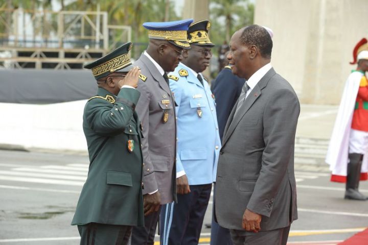 Alassane Ouattara à Ouagadougou pour participer au 20ème anniversaire de l’UEMOA
