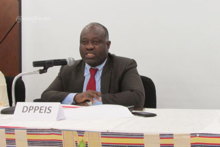 Tuberculose chez les personnes atteintes de VIH : praticiens et bailleurs partagent les résultats d’une étude