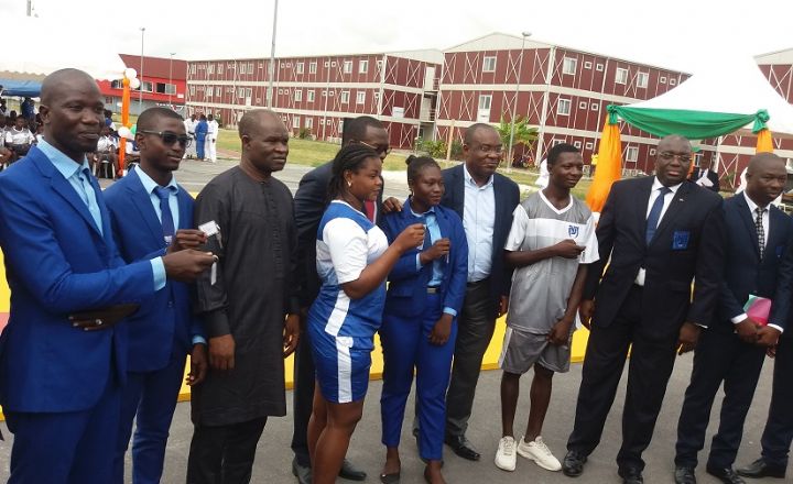 Les étudiants de l’INJS réceptionnent les clés d’infrastructures réhabilitées