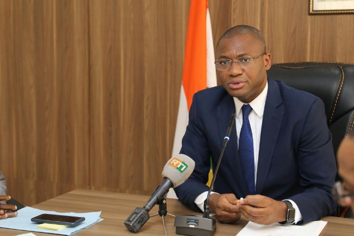 Crise à l’Unjci : Le ministre Sidi Touré annonce la mise en place d’un Comité de sages