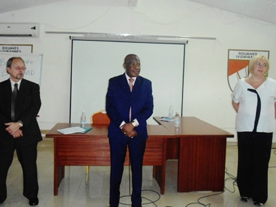 Formation des agents des Douanes en management