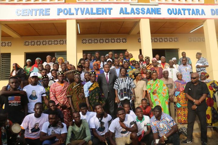 Inauguration du Centre polyvalent Alassane Ouattara de Béoumi et du centre culturel de Marabadiassa : Mariétou Koné et Sidi Touré 