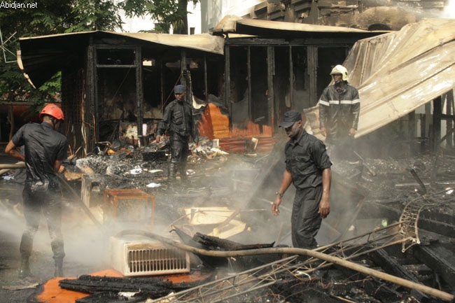 Bouaké/Incendie : Un bâtiment de Gonfreville part en fumée