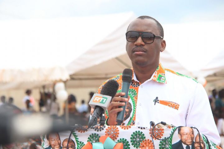 Le RHDP réactive la carte de militants et relance les cotisations