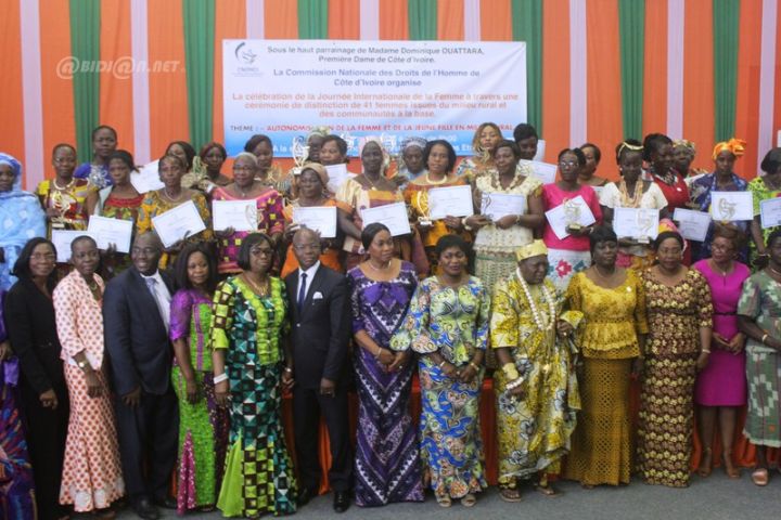 Distinction de plus de 40 femmes rurales par la Commission nationale des droits de l’homme