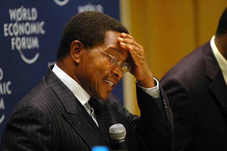 Le président tanzanien veut que Gbagbo