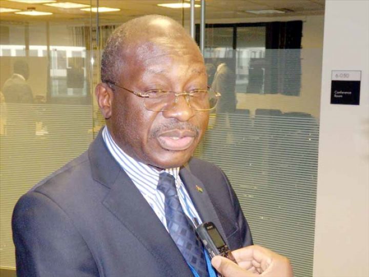 Conférence de l’UEMOA sur la Décentralisation financière: Jean Gustave SANON reçoit Madame Aminata SY