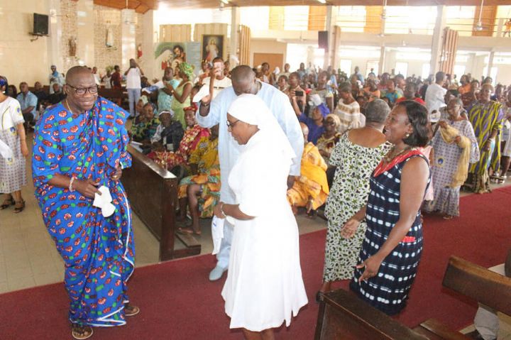 Treichville / Messe du Jubilé d’Argent de sœur Pascaline Adou : Cohésion sociale et situation politique, le Révérend Père Jean Baya interpelle les Ivoiriens