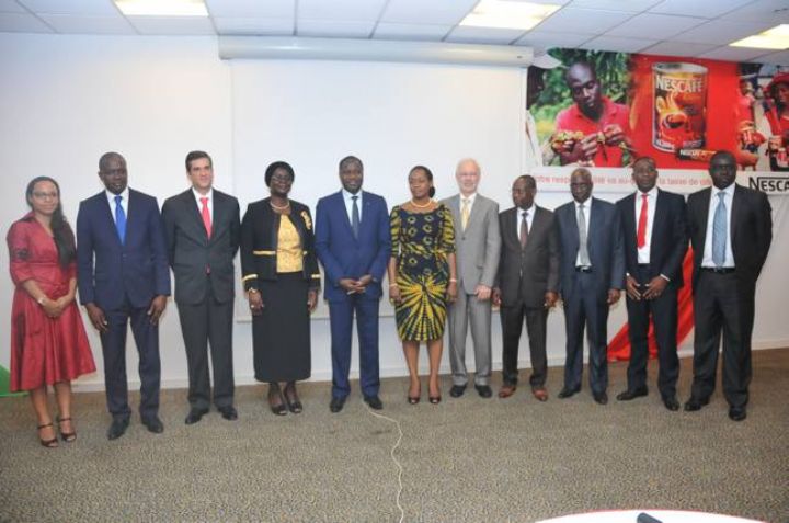 Le gouvernement ivoirien et Nestlé signent un partenariat pour booster la production caféière