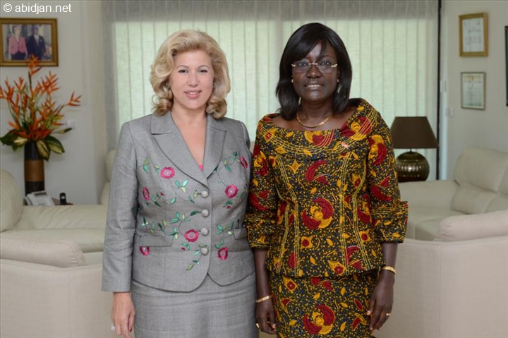 Audience de la Première dame / Pour ses actions en faveur de la cohésion sociale : Mme Dominique Ouattara félicitée par la directrice du PNCS