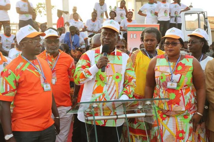 Lakota/Autonomisation de la gente féminine - L’Honorable Kouyaté Abdoulaye et son épouse Miriam financent de centaines de femmes
