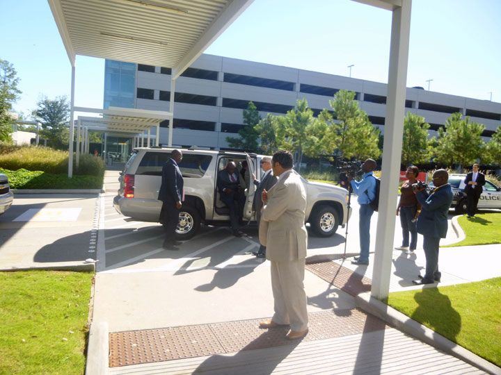 Le Premier Ministre visite des géants du pétrole