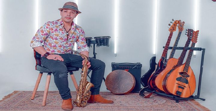 Le marocain Lotfi Sax lance « Chams Al Achia », son deuxième single