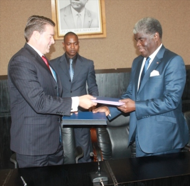 Déficit de logements : le District va réaliser 1600 logements pour les Abidjanais