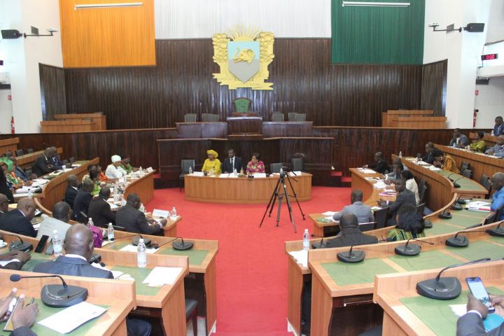 La Côte d’Ivoire renforce son dispositif légal de lutte anti-tabac