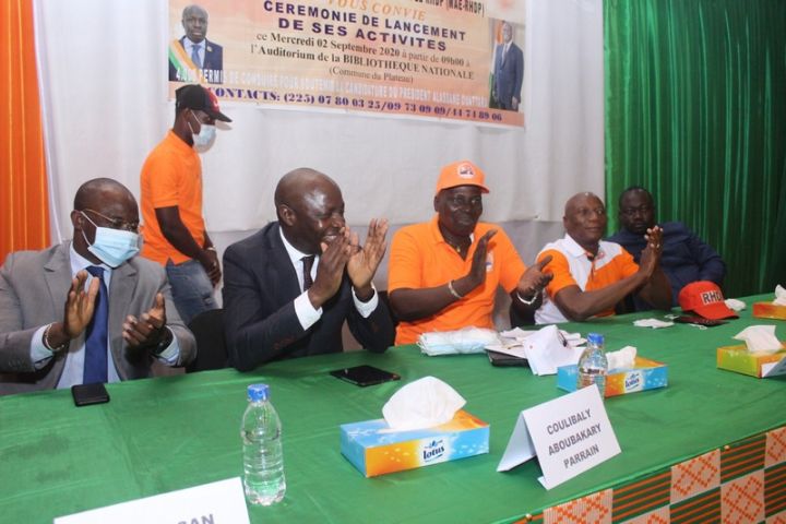 Présidentielle 2020: un mouvement des Auto-Ecoles donne son soutien au candidat du RHDP